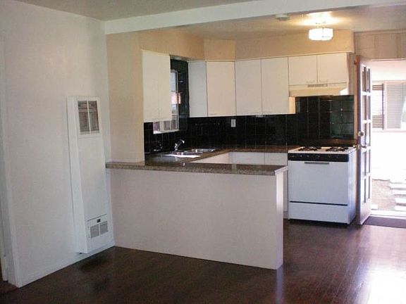 Living Room & Kitchen