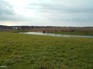 2239 W Lone St, Elizabeth, IL 61028