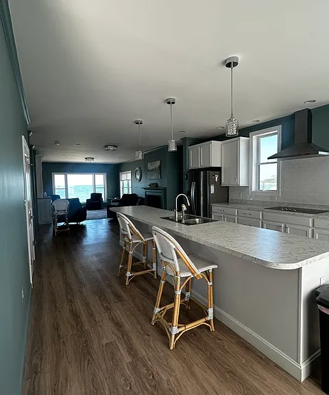 16 Gunrock Ave — Photo 3