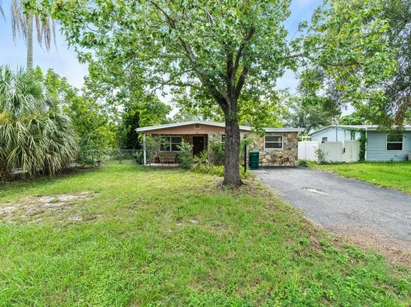 225 EMERALD LANE, LARGO, FL 33771
