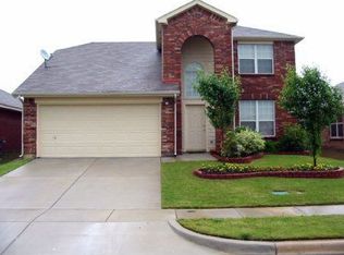 12204 Lamington Dr, Fort Worth, TX 76244