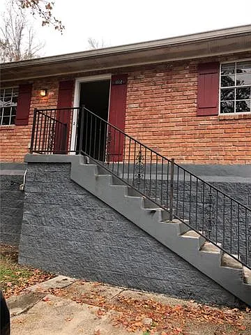 1124 Cousin St