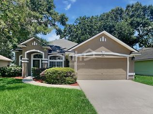 1041 Blackberry Ln, Saint Johns, FL 32259