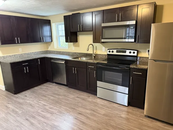 330 Groveland St APT 2, Abington, MA 02351
