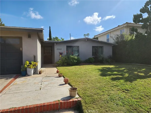 2342 Westminster Ave, Costa Mesa, CA 92627