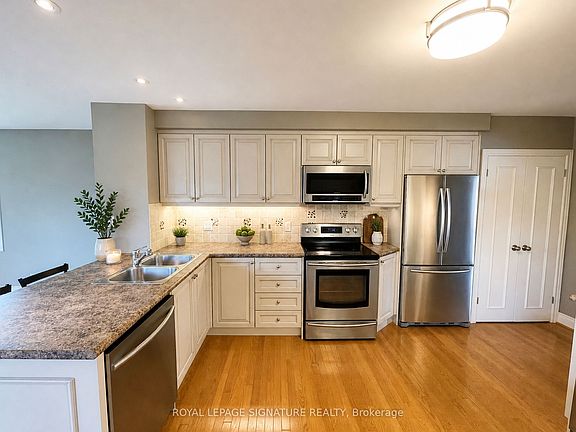 2nd image of 48 Carsbrooke Rd
