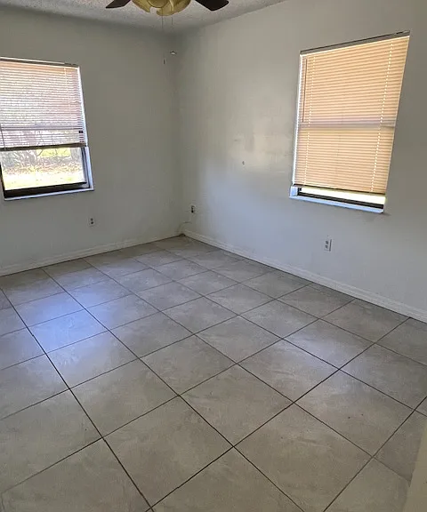 1116 S Carolina Ave — Photo 9