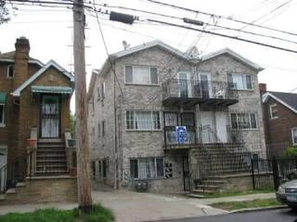 3166 Fenton Ave, Bronx, NY 10469
