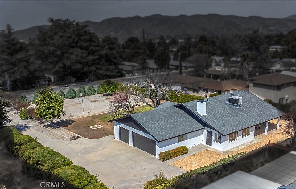 11979 Bryant St, Yucaipa, CA 92399 Zillow