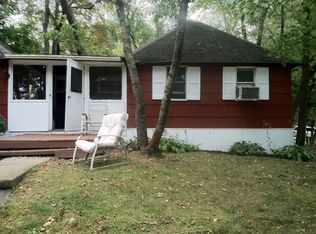 20 E Elro Dr, Oak Ridge, NJ 07438