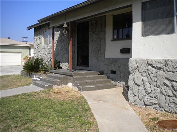 891 Ash Ave. 10-22-13 013