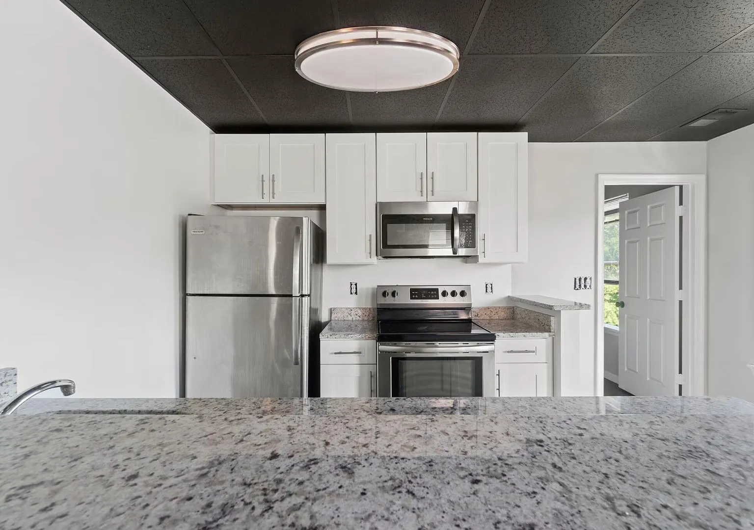 555 Main Street Unit B - 575-355-1 Bed — Photo 1