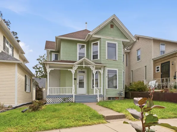 204 W 6th St, Muscatine, IA 52761