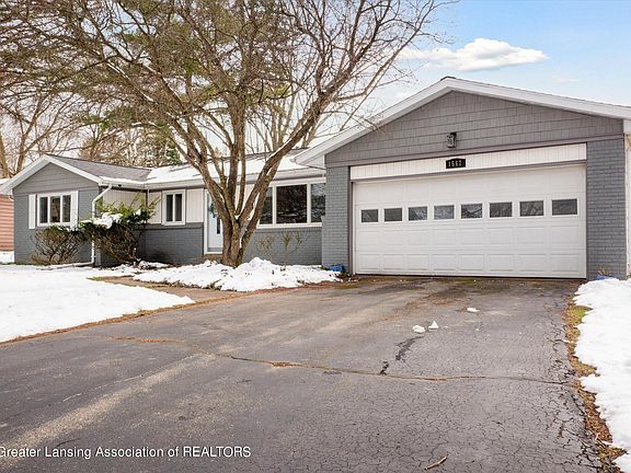 5th image of 1567 Hillside Dr
