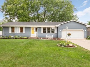 9924 Kell Ave S, Bloomington, MN 55437