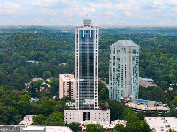 2828 Peachtree Rd NW APT 1204, Atlanta, GA 30305
