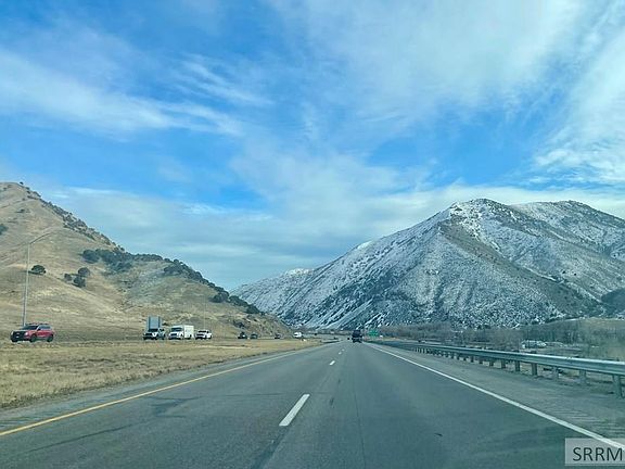 3rd image of 2349 Alden Loop