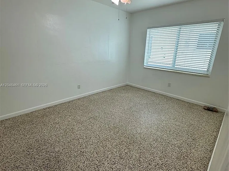 400 NW 61st Ave — Photo 14