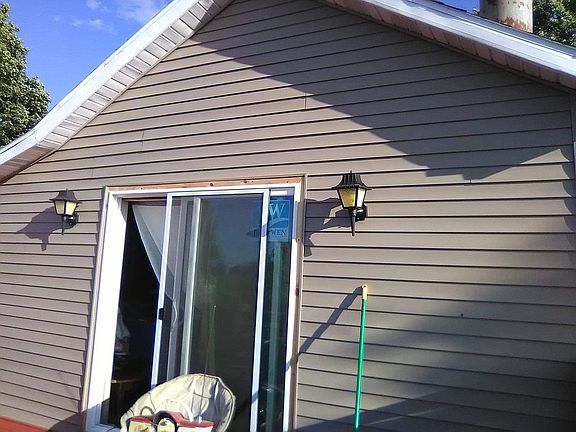 2nd image of 4923 Milligan Rd