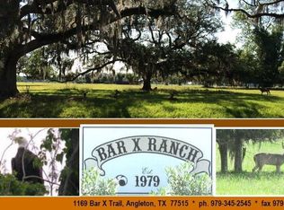 743 Angus Trl, Angleton, TX 77515