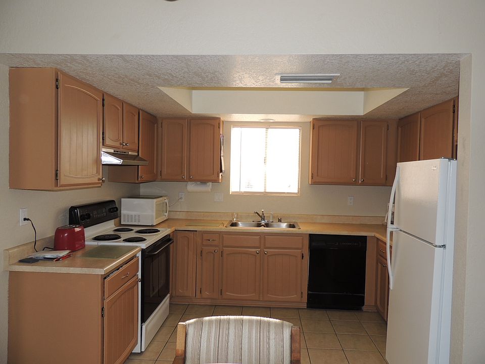 1st image of 3087 Caravan Dr