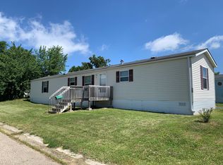 569 18th St, Zumbrota, MN 55992