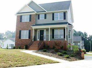 40 Harwick Pl, Winston Salem, NC 27103