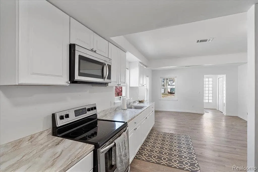 1 bed, 1000 sqft, $1,200 — Photo 4