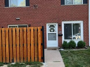 2465 S 3rd Street Plz, Omaha, NE 68108