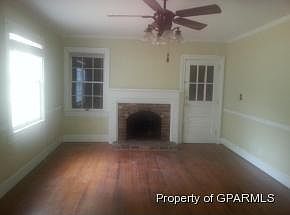 3rd image of 1602 Longwood Dr