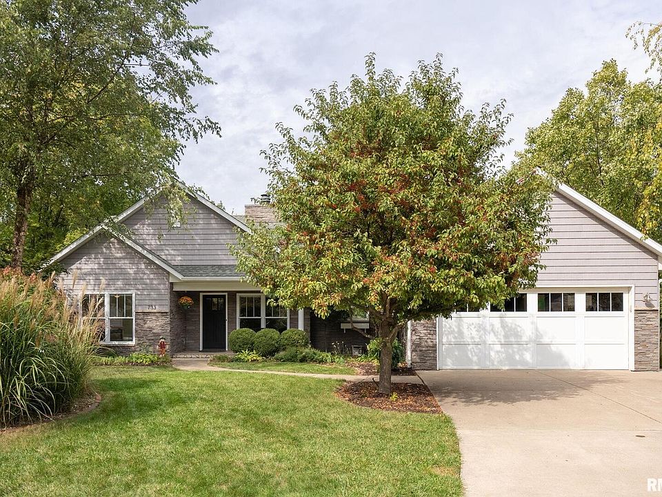 1st image of 733 10th Avenue Ct