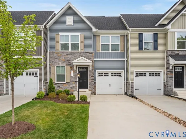 6524 Carters Walk Ln, North Chesterfield, VA 23234