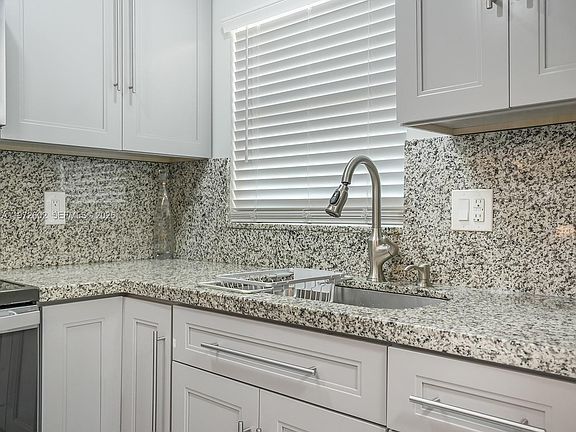 4th image of 9001 Sunrise Lakes Blvd APT 301