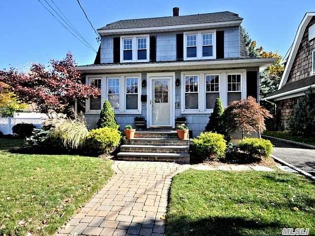 1st image of 19 Vernon Ave