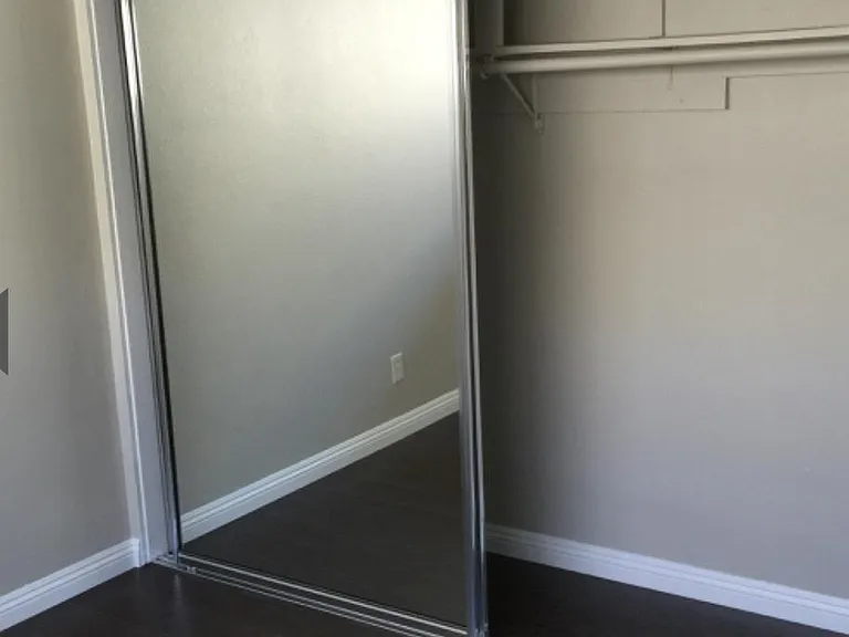 25822 Walnut St #1 — Photo 15