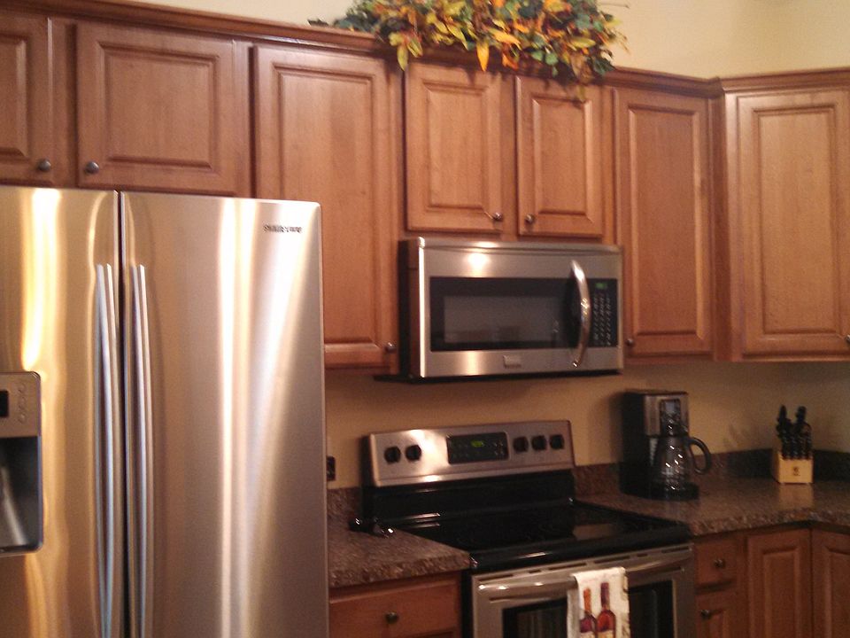 Stainless appliances