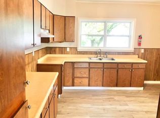 15 Rosamond St, Mc Kees Rocks, PA 15136