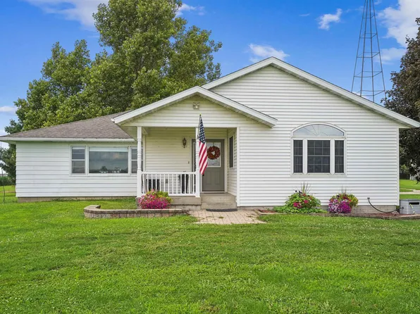 1780 W Ave, Dysart, IA 52224