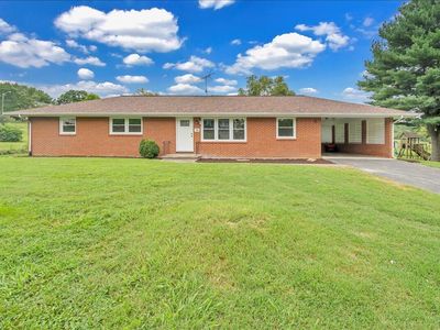 144 Maple Ave, Troutville, VA, 24175