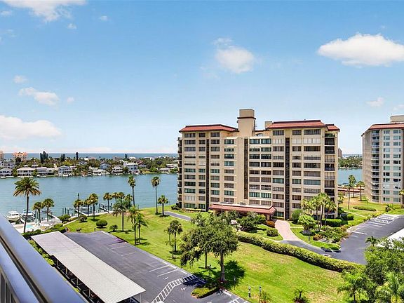 2nd image of 690 Island Way APT 909