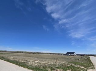 195 Lazy Pants Loop, Glendo, WY 82213