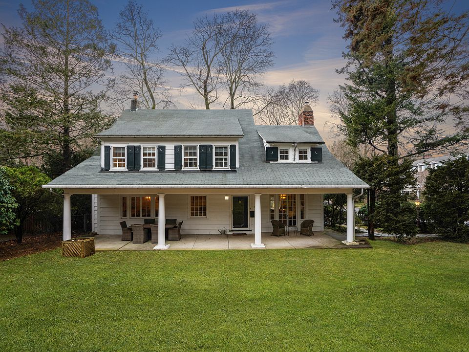 1st image of 9 Church Ln