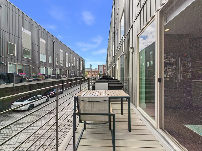 1335 S Garnet St — Photo 32