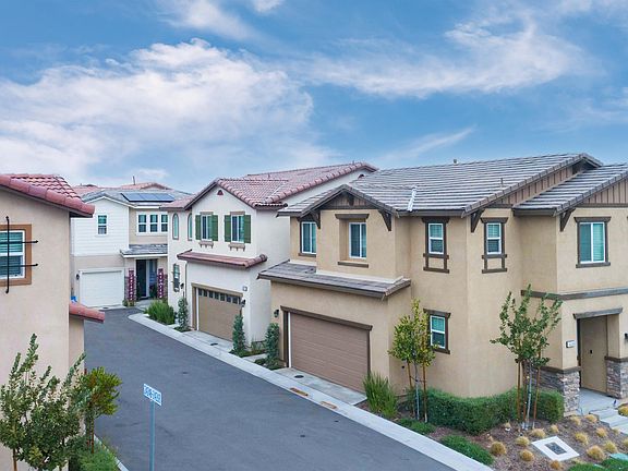 3rd image of 24264 White Willow Ave #1