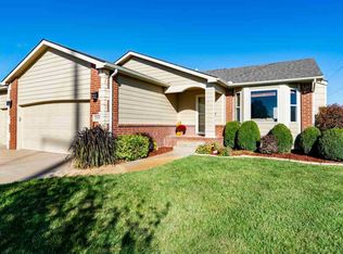 2106 E Timber Creek St, Derby, KS 67037