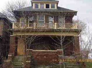 3833 Garland St, Detroit, MI 48214