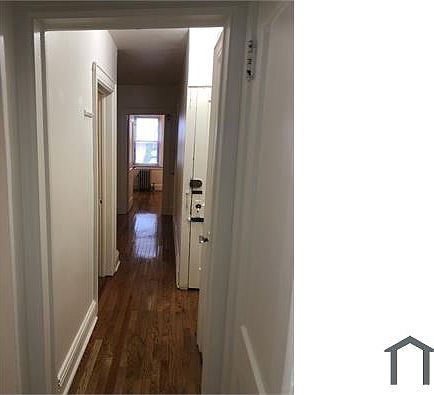 3rd image of 376 Richmond Ter