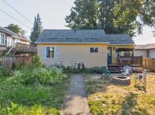 1610 4th St, Columbia City, OR
