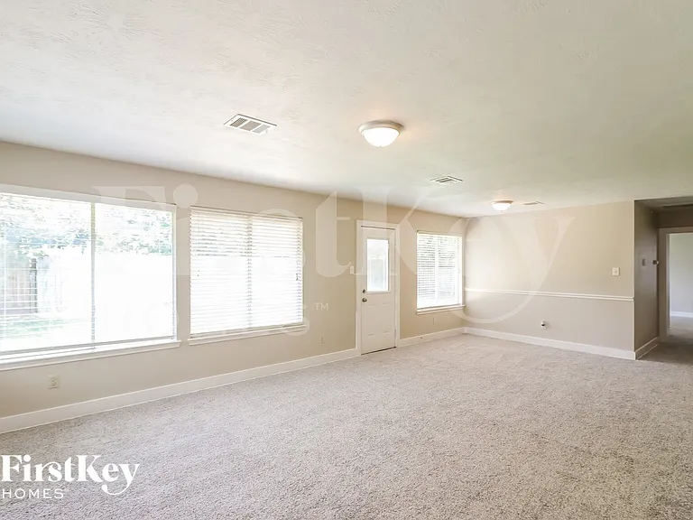 5043 Summit Lodge Dr — Photo 4