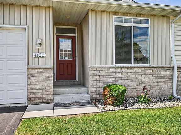 2nd image of 4138 Blakewood Dr